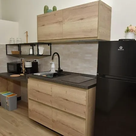 Miem's アパート *